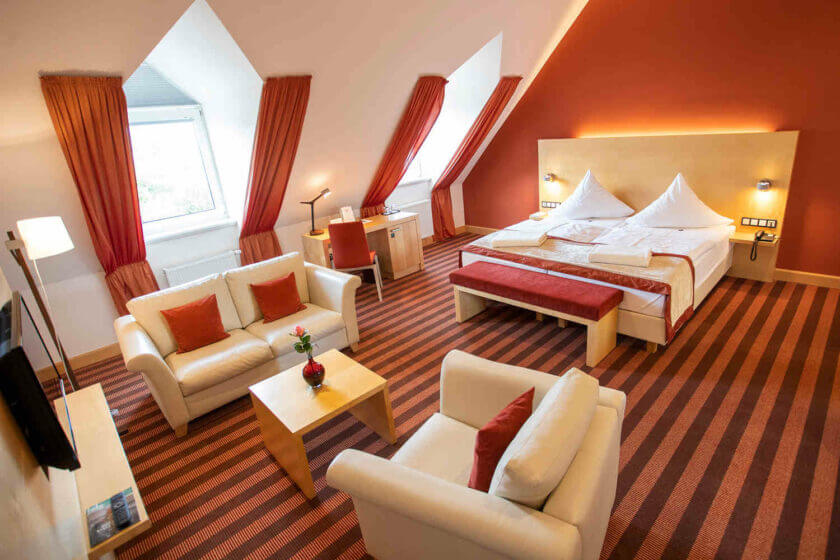 Doppelzimmer "Lichtflügel A Straßenseite" auf einen Blick im DIEDRICH Wellnesshotel & SPA im schönen Sauerland