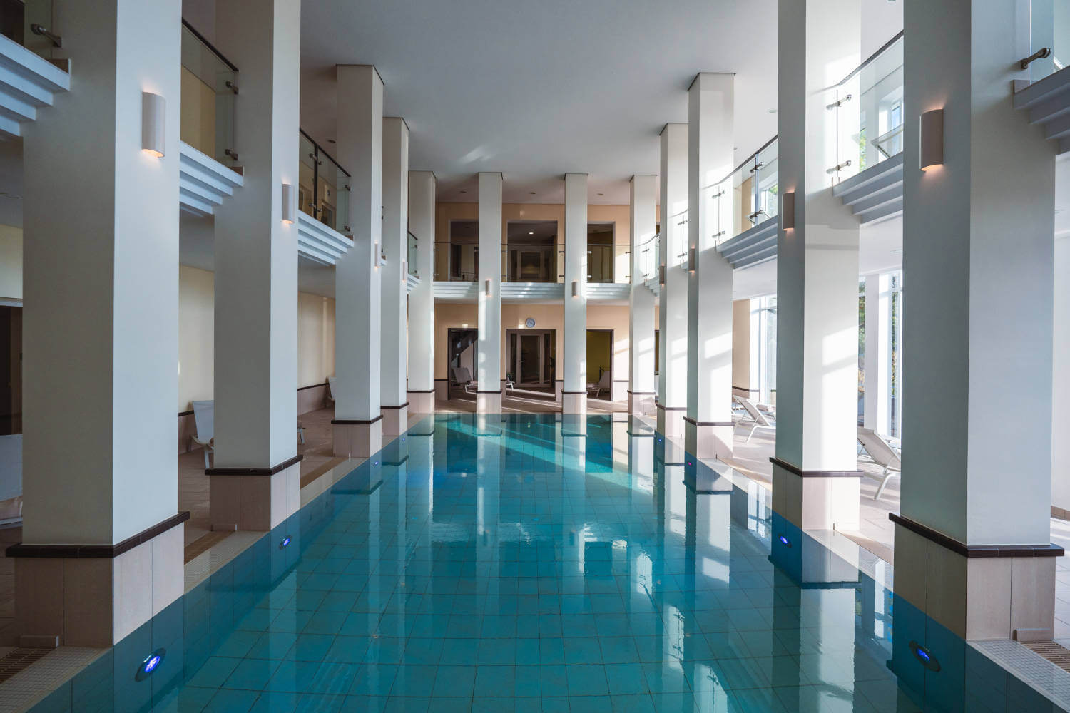 Aufnahme des Innenpools im Hotel Diedrich, dem Wellnesshotel im Sauerland